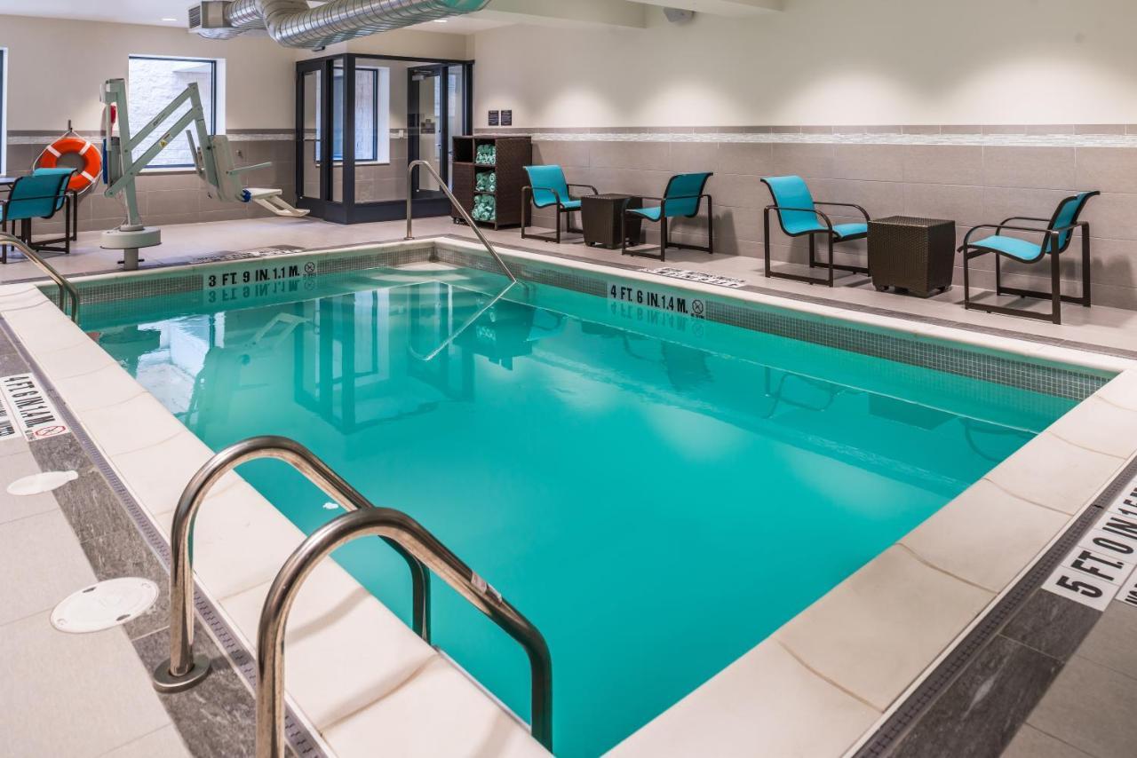 Residence Inn By Marriott Pittsburgh Oakland/University Place Buitenkant foto